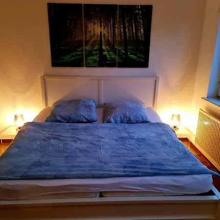Karino Helles Apartment Ueber Den Havel-Gaerten Auf Der Dominsel Brandenburg  Buitenkant foto